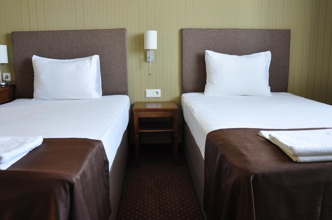 Hotel 7Ya Krasnosilske Eksteriør bilde